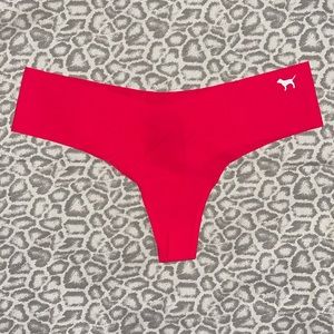 🌺 Pink Victoria Secret thong underwear 🌺